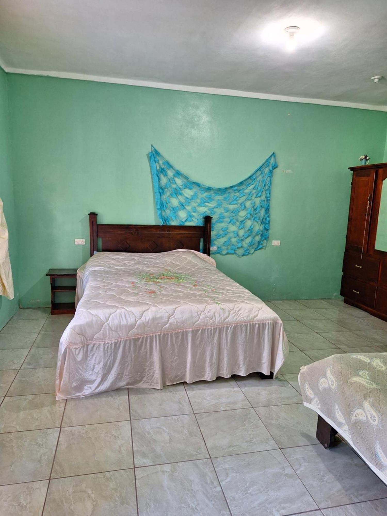 La Tica Aparthotel Horquetas Esterno foto